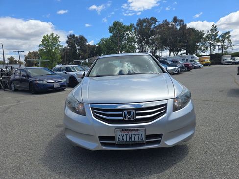 Used 2012 Honda Accord LX image 2