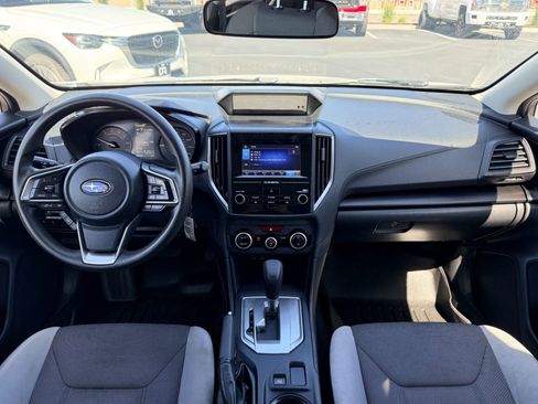 Used 2020 Subaru Crosstrek 2.0i AWD/4WD image 14