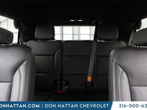 Used 2024 Chevrolet Tahoe Z71 w/ Luxury Package AWD/4WD image 20