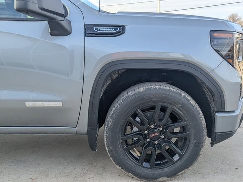 New 2026 GMC Sierra 1500 Elevation image 10