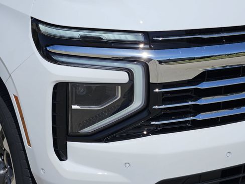 New 2026 Chevrolet Tahoe LT w/ Comfort Package AWD/4WD image 9
