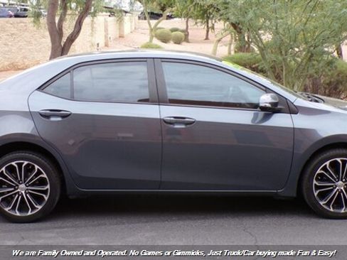 Used 2014 Toyota Corolla S FWD image 5