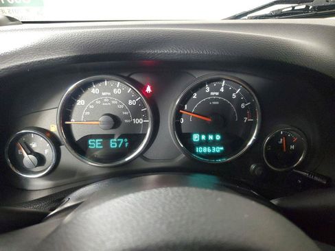 Used 2015 Jeep Wrangler Sport AWD/4WD image 22