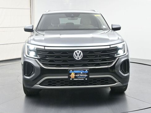 Used 2024 Volkswagen Atlas Cross Sport SE w/ Panoramic Sunroof Package AWD/4WD image 31