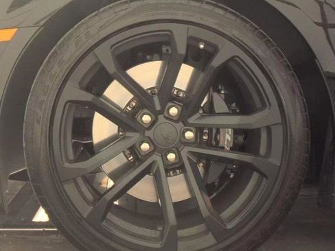 Used 2013 Chevrolet Camaro ZL1 RWD image 9