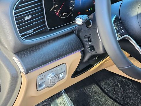 New 2026 Mercedes-Benz GLE 450 4MATIC image 15