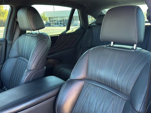 Used 2019 Lexus LS 500 image 14