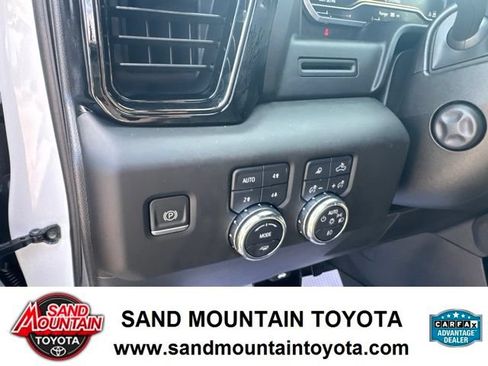 Used 2023 GMC Sierra 1500 AT4 w/ AT4 Premium Package AWD/4WD image 16