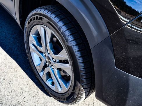 Used 2022 Kia Seltos LX image 42