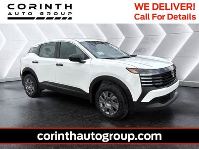 New 2025 Nissan Kicks S