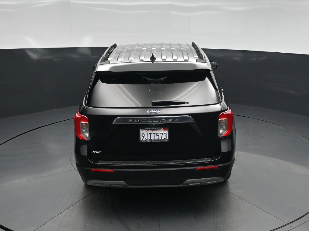 Certified 2023 Ford Explorer XLT w/ Equipment Group 202A RWD image 37