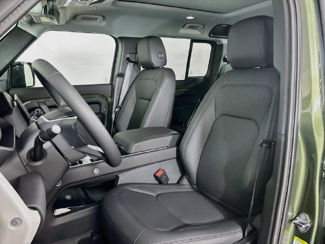 New 2026 Land Rover Defender 110 S AWD/4WD image 21