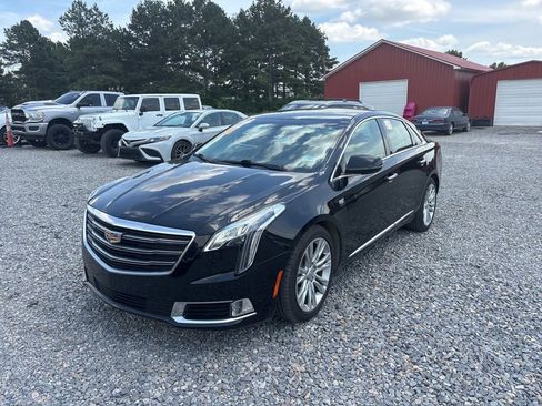 Used 2018 Cadillac XTS Luxury AWD/4WD image 2