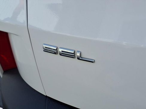 Used 2022 Ford Escape SEL image 36