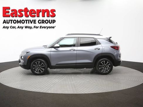Used 2021 Chevrolet TrailBlazer ACTIV w/ Convenience Package FWD image 59