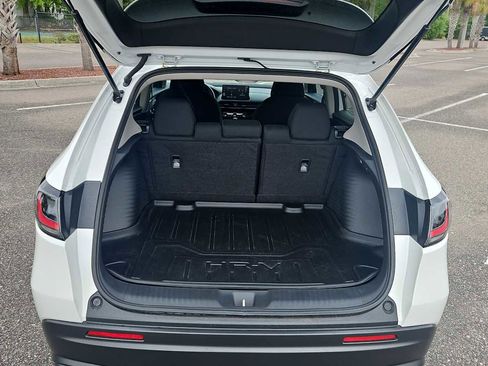 Certified 2026 Honda HR-V LX image 20