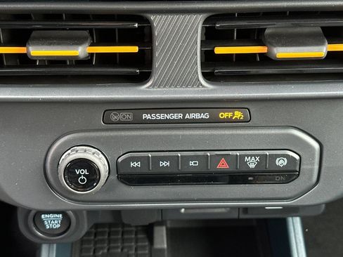 New 2025 Ford Maverick Tremor AWD/4WD image 23