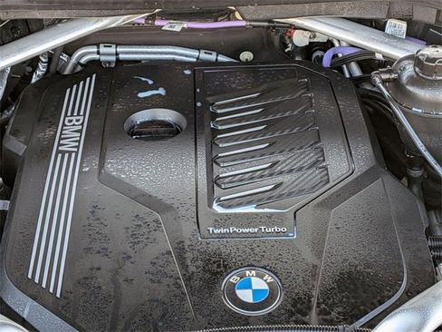 Used 2023 BMW X6 xDrive40i w/ M Sport Package image 33