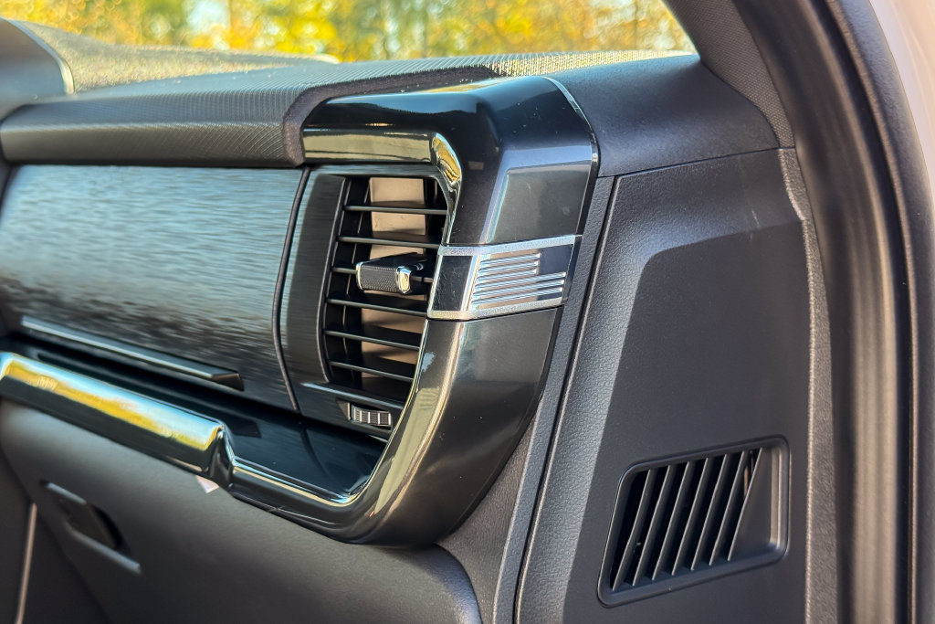 Used 2021 Ford F150 XL w/ STX Appearance Package AWD/4WD image 14
