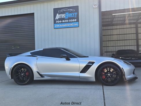 Used 2016 Chevrolet Corvette Z06 w/ Z07 Performance Package RWD image 13