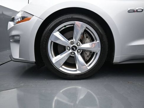Used 2019 Ford Mustang GT Premium w/ Equipment Group 401A RWD image 24
