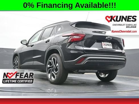 New 2026 Chevrolet Trax RS w/ Sunroof Package FWD image 44