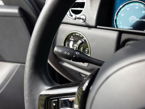 Certified 2021 Rolls-Royce Cullinan AWD/4WD image 38
