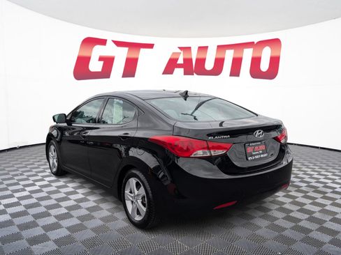Used 2013 Hyundai Elantra GLS FWD image 3