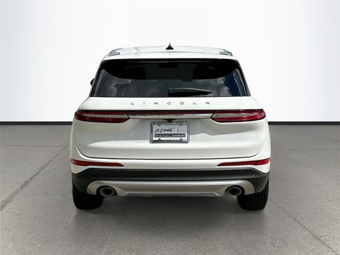 Used 2023 Lincoln Corsair FWD image 6