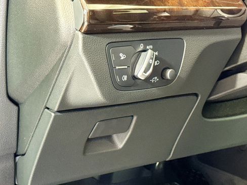 Used 2019 Audi Q5 2.0T Premium Plus w/ Premium Plus Package image 10