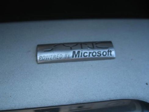 Used 2010 Mercury Mariner 4WD image 27