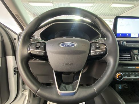 Used 2022 Ford Escape SE w/ Cold Weather Package AWD/4WD image 26