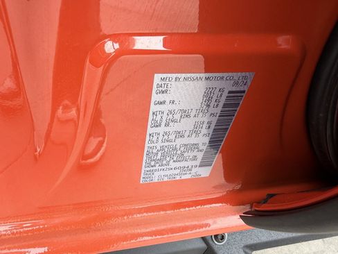 Used 2025 Nissan Frontier PRO-4X AWD/4WD image 43