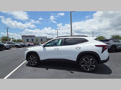 New 2026 Chevrolet Trax RS w/ Driver Confidence Package FWD image 22