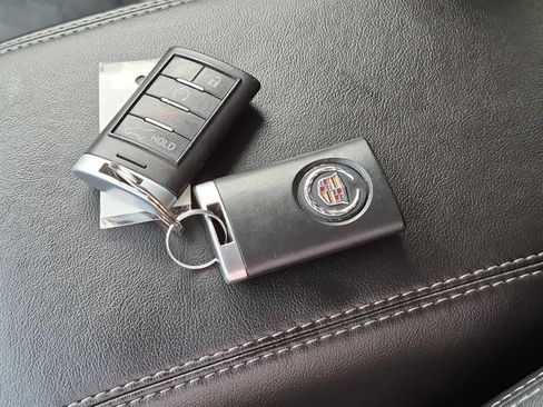 Used 2013 Cadillac SRX Luxury FWD image 36