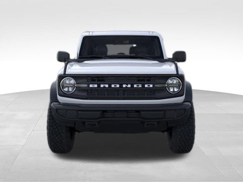 New 2026 Ford Bronco 2-Door w/ Sasquatch Package AWD/4WD image 6