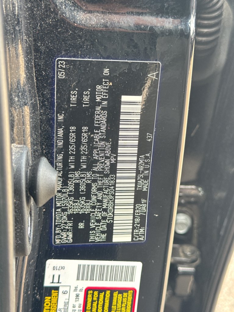 Used 2023 Toyota Highlander XLE AWD/4WD image 51