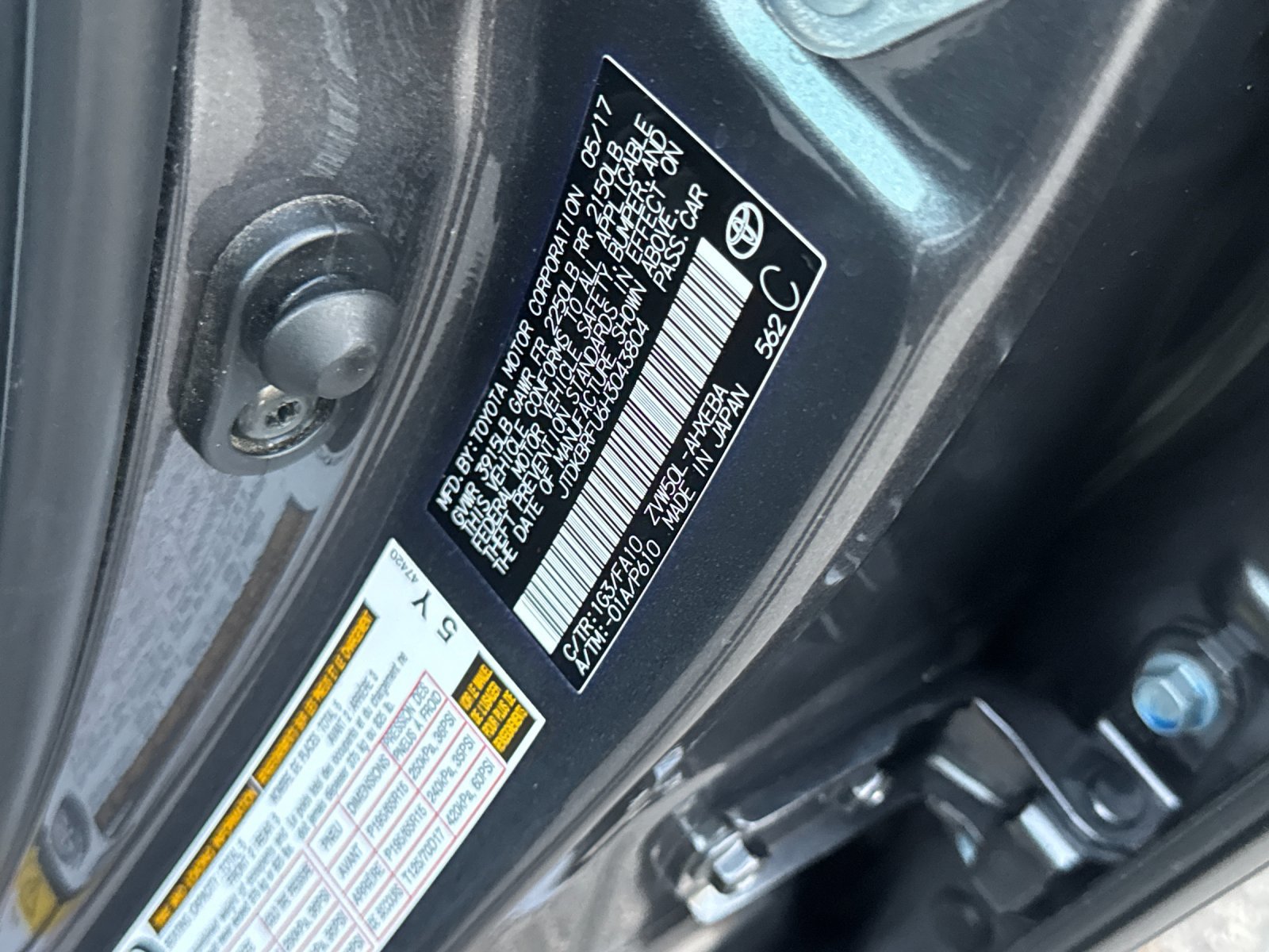 Used 2017 Toyota Prius Two w/ Prius Two Safety Plus Package FWD image 27