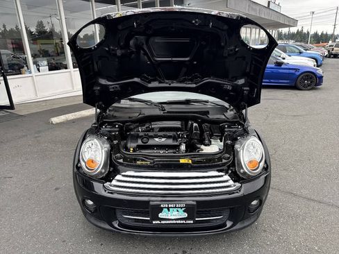 Used 2013 MINI Cooper Clubman FWD image 12