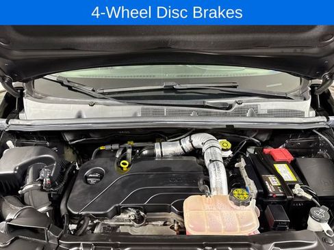 Used 2022 Chevrolet Trax LT w/ LT Convenience Package AWD/4WD image 22