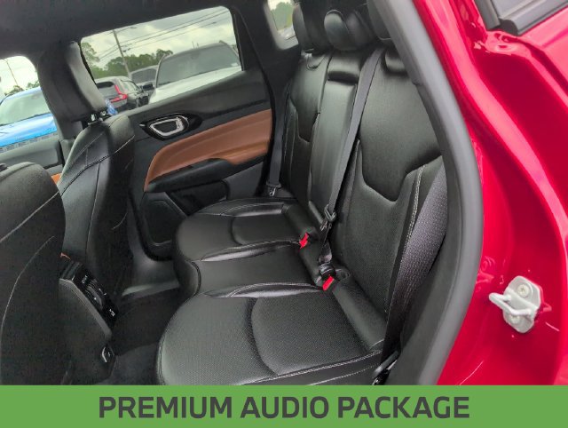 Certified 2025 Jeep Compass Limited w/ Elite Group AWD/4WD image 27
