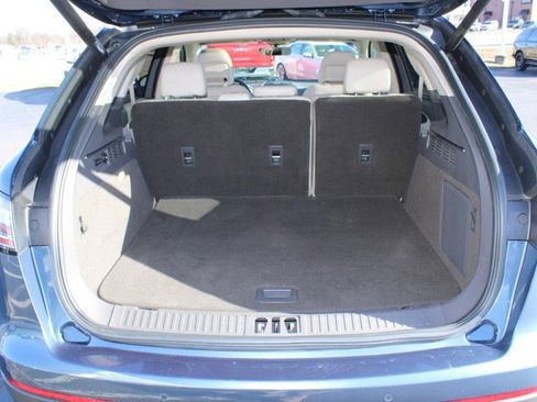 Used 2019 Lincoln Nautilus Reserve w/ Driver Assistance Package image 7