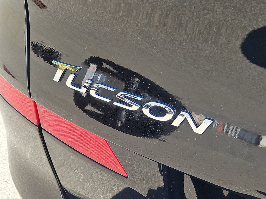 Used 2019 Hyundai Tucson SE AWD/4WD image 12
