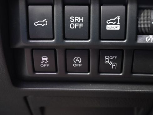 Used 2023 Subaru Forester Limited AWD/4WD image 24