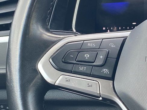 Certified 2023 Volkswagen Jetta Sport image 7