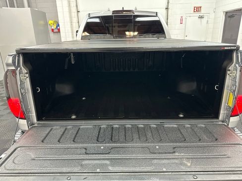 Used 2020 Toyota Tundra SR5 AWD/4WD image 12