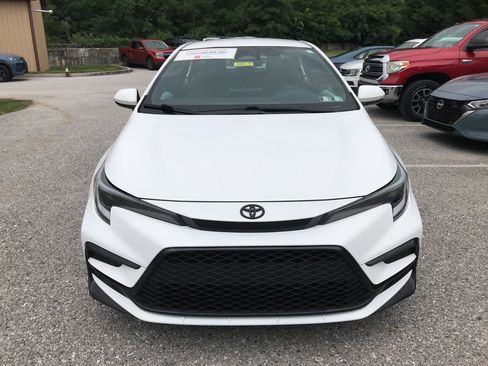 Certified 2023 Toyota Corolla SE FWD image 3