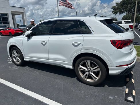Used 2024 Audi Q3 2.0T Premium AWD/4WD image 5