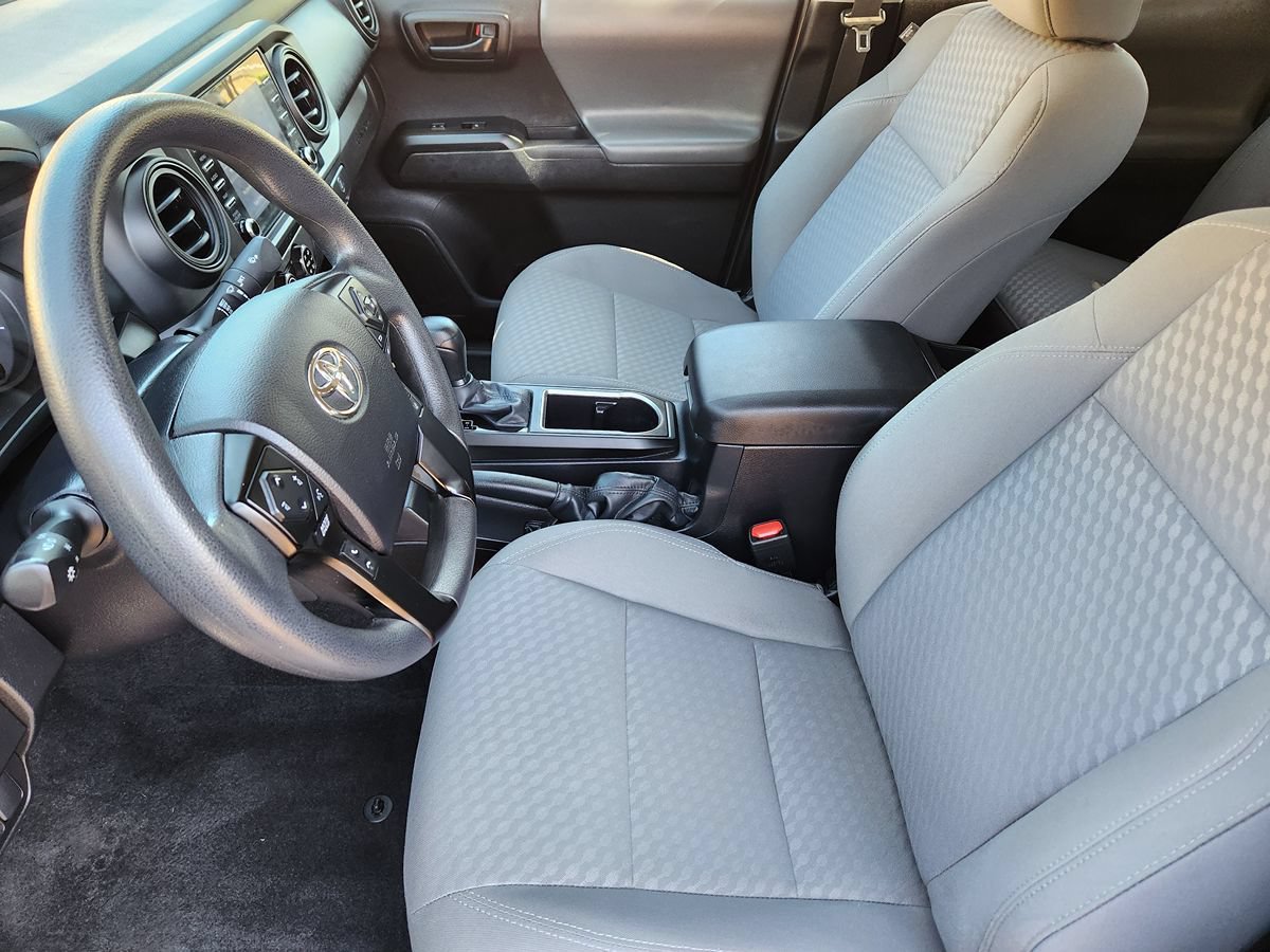 Used 2022 Toyota Tacoma SR w/ SR Convenience Package RWD image 29