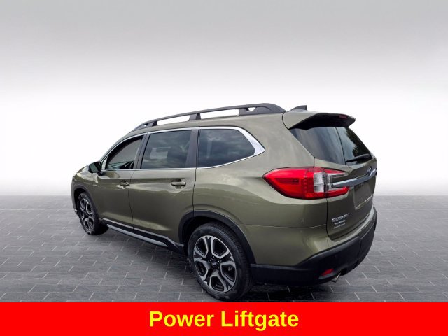 Used 2023 Subaru Ascent Limited w/ Technology Package AWD/4WD image 6